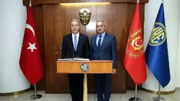 Bakan Akar: Milli ve Yerli Savunma Sanayi Bir Tercih Değil, Zorunluluktur