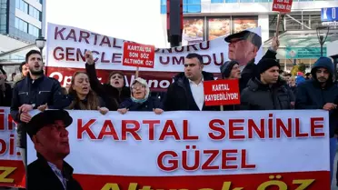 CHP Önünde Aday Protestosu