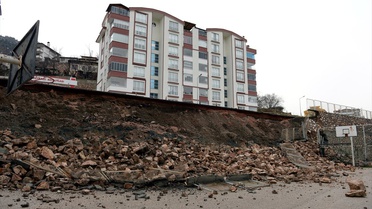 Tokat'ta Sitenin İstinat Duvarı Çöktü
