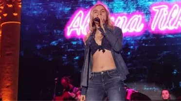 Aleyna Tilki En Büyük Hayalini Gerçekleştirerek Selda Bağcan'la Düet yaptı