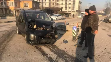 Düzce'de 2 Araç Çarpıştı: 1 Yaralı