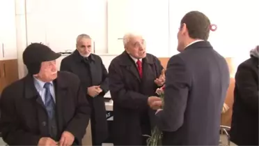 89 Yaşındaki Zeytinburnulu Servet Amca Tek Parti Dönemini Anlattı