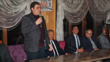 Başkan Akkaya'dan Belediye Meclis Üyelerine Plaket