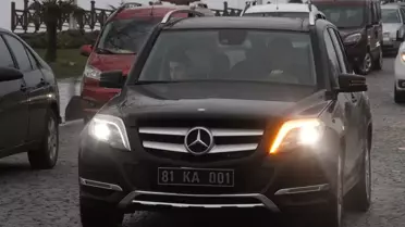 Belediye Başkanından Otostop Çeken Öğrencilere Jest