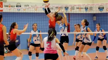 Kayseri Osb Teknik Koleji Atletikspor - Seyhan Belediyespor: 3-0