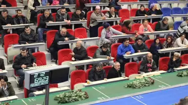 14 Şubat Öncesi Çiçek Mezatına Yoğun İlgi