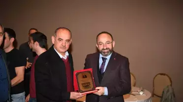 Başkan Üzülmez Şampiyonları Tebrik Etti