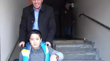 Engelli Çocuğun İsteğini Kaymakam Öztürk Yerine Getirdi