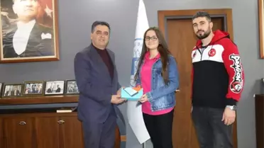 Başkan Yalçın, Başarılı Sporcuları Tebrik Etti