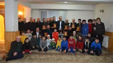 Müftülükten Gönüllü Hizmet Erlerine Teşekkür Plaketi