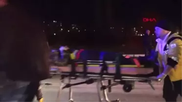 Ters Yöne Giren Araç, Otomobille Çarpıştı: 6 Yaralı