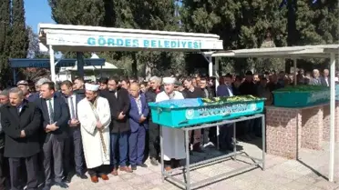 Ahırda Ölü Bulunan İmam ve Eşi Toprağa Verildi