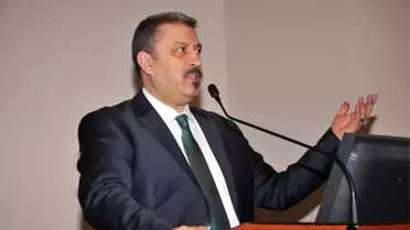 Dokumuzda Çimento Var'
