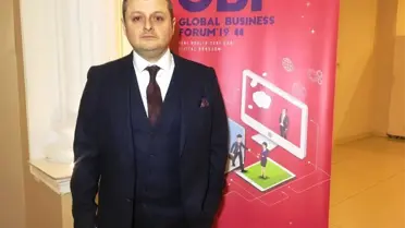 İş Dünyasının Önemli İsimleri ve Akademisyenler İzmir'de Buluştu