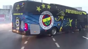 Fenerbahçe Kafilesi, Dolmabahçe'ye Doğru Yola Çıktı
