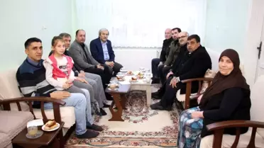Başkan Şahin Şehit Ailelerini Ziyaret Etti