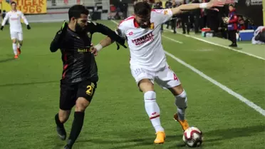 İlk Yarı Sessiz Bitti