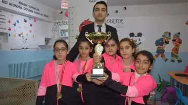 Şampiyon Takım Bölge Finallerine Gitmek İçin Destek Bekliyor