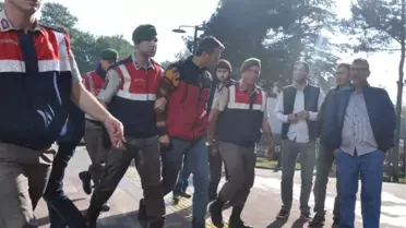 Eşini, Kendisini Aldattığı Yönündeki Mektup Yüzünden Öldürmüş