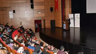 Başkan Zihni Şahin'den Mimarlık Öğrencilerine: 'Geleceğin Şehirleri Size Emanet'