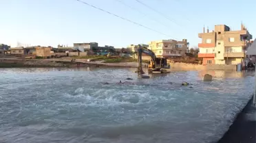 Nusaybin'de İçme Suyu Şebekesi Patladı