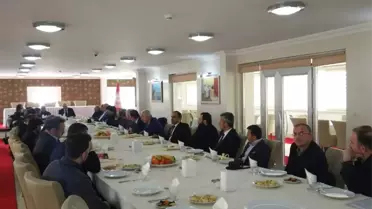 Pekmezci Basın Mensupları ile Biraraya Geldi