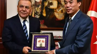 Çinli Diplomattan Buruk Veda