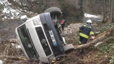 Giresun'da Öğrencileri Taşıyan Araç Kaza Yaptı: 5 Öğrenci Kazada, 7 Kişi İse Kaza Yapanları...