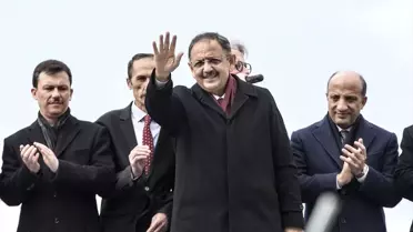 Özhaseki'den Rakiplerine Proje Eleştirisi