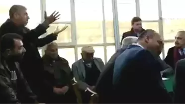 İYİ Partili Belediye Başkanı Musa Öztürk, Kendisine Soru Soran Vatandaşı Fırçaladı