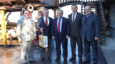 Çay Sektörü Sorunlarının Çözümü İçin Harekete Geçiliyor