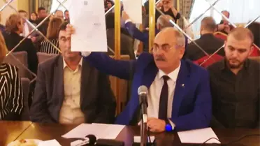 İzmir'de İyi Parti'den Toplu İstifa