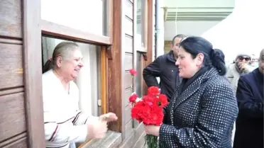 Özlem Öztekin Vural: Adalar'da Halk Çözüm Bekliyor, Hizmet İstiyor