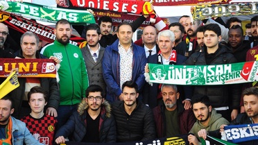 Yüzlerce Taraftar Eren ve Mert İçin Toplandı