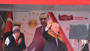 Bahçeli: Büyük Milletlerin Her Zaman Beka Meselesi Vardır