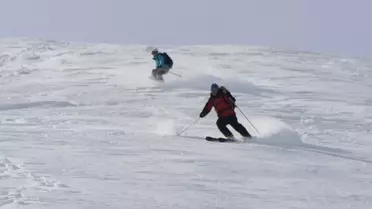 2 Bin 500 Rakımlı Akdağ'da İlk Kayak