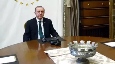Erdoğan, Demet Akbağ'ı Arayarak Taziyelerini İletti