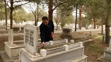 Erzincan'da Deprem Şehitleri Dualarla Anıldı