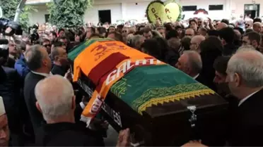 Demet Akbağ'ın Eşi Zafer Çika, Son Yolculuğuna Uğurlandı