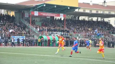 Süper Amatör Lig'de Cizre Serhatspor Şırnak Belediyespor'u 2-1 Yendi