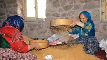 Terörle Anılan Hakkari'nin Çukurca İlçesi, Hem Üretip, Hem Satacak