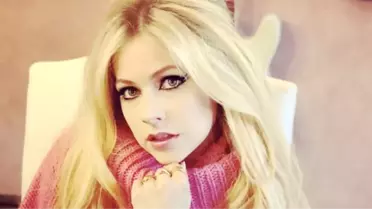 Bomba İddia: İntihar Eden Avril Lavigne'in Yerine Benzeri Geçti!