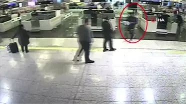 Atatürk Havalimanı'nda Midesinde 1 Kilo Uyuşturucuyla Yakalandı.