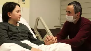 Sonat Emre'ye Babasından Yarı Uyumlu İlik Nakli Yapıldı