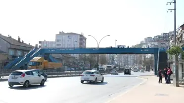 Çetin Emeç Üst Geçidi Yenileniyor