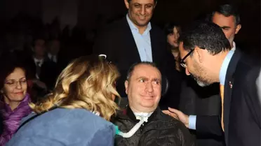 Bakan Kasapoğlu: 'Gönüllülük Toplumsal Dayanışmanın Temel Direğidir'