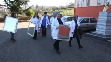 Gönüllü Melekler Öğrencilere 'Güzellik' Katıyor