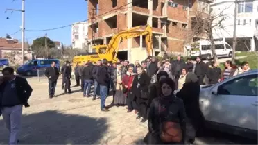 Silivri'de Tünelde Mahsur Kalan 2 Kişiye Ulaşılamadı