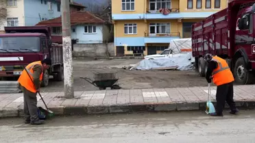 İlçenin Temizliği Karakoç Çiftine Emanet