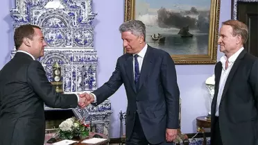 Rusya Başbakanı Medvedev, Ukraynalı Muhalif Lider Boyko ile Görüştü